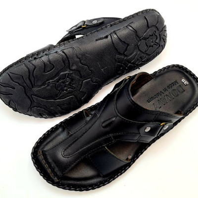  Dép nam quai rọ da bò 100% cao cấp nhập khẩu, hàng rất chất lượng, da bò êm, đẹp, đính khuy cách điệu, chi tiết sắc sảo