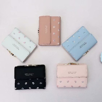 Ví nữ phong cách dễ thương - BEE GEE VNU1060
