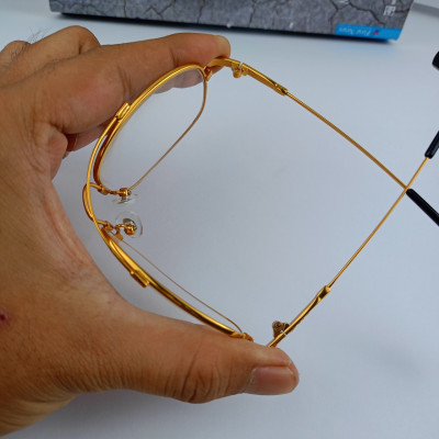 Kính lão đọc sách gọng dẻo titan có độ 0.5-4 độ cho người già kính viễn thị gọng titan