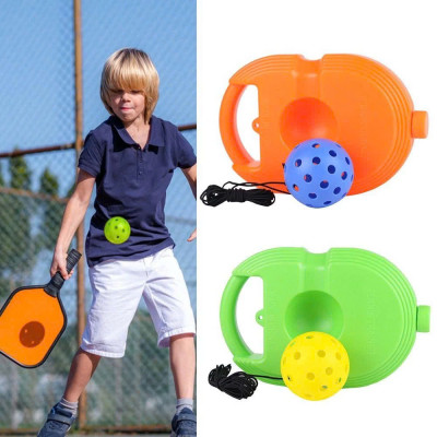 Bộ dụng cụ tập luyện Pickleball bao gồm một bảng đế và một quả bóng Pickleball có dây đàn hồi Giao Mầu Ngẫu Nhiên