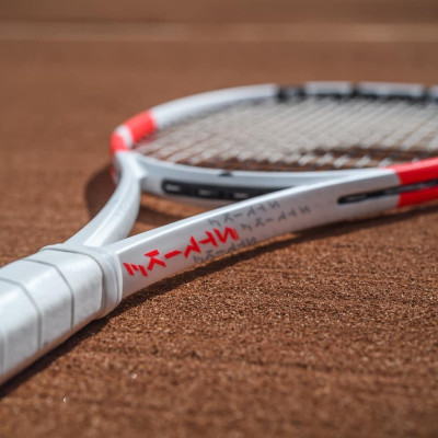 ￼Vợt Tennis Babolat Pure Strike 2024 (305Gr) 16X19-101524