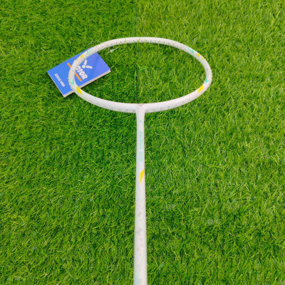 Vợt Cầu Lông Victor Auraspeed 8000 4U Màu Trắng Chính Hãng