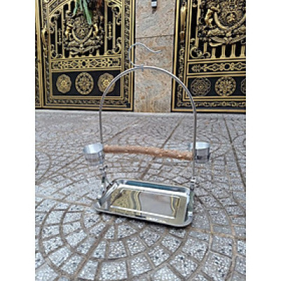 1 cầu đứng size nhỏ (thanh ngang gỗ gạo) (30*22*40) dùng cho các dòng vẹt đứng (chưa bao gồm xích chân)