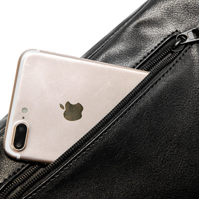 Túi đeo chéo nam phong cách mới  - BEE GEE DCN9156