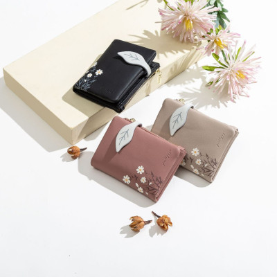 Ví nữ phong cách dễ thương - BEE GEE VNU1061