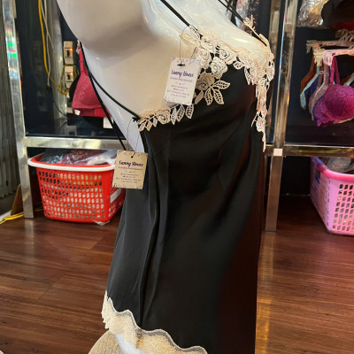 Váy Ngủ D190 Lụa Quảng Châu Cao Cấp Viền Ren Hoa Gợi Cảm