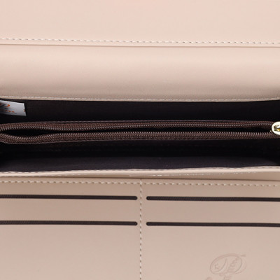 Ví nữ phong cách dễ thương - BEE GEE VNU1074