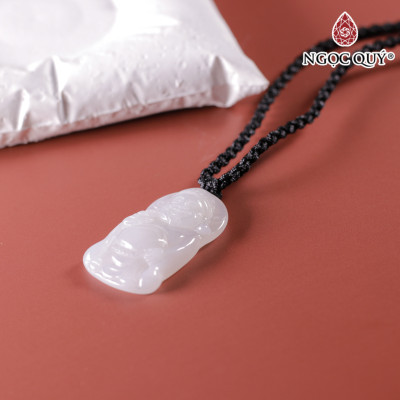 Mặt dây chuyền thần tài cẩm thạch bạch ngọc type A 32x18mm mệnh thủy kim - Ngọc Quý Gemstones