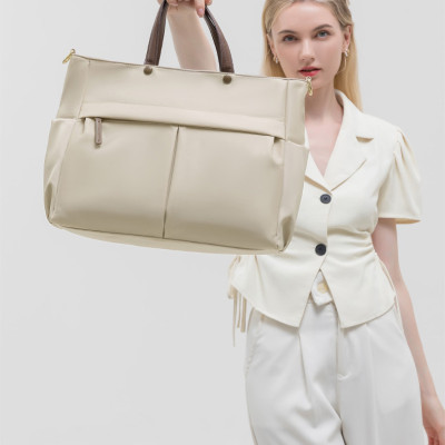 Túi xách nữ công sở dáng ngang cao cấp BEE GEE TN1119