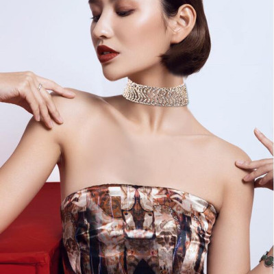 Vòng cổ choker đá lượn sóng sexy hot girl mẫu mới