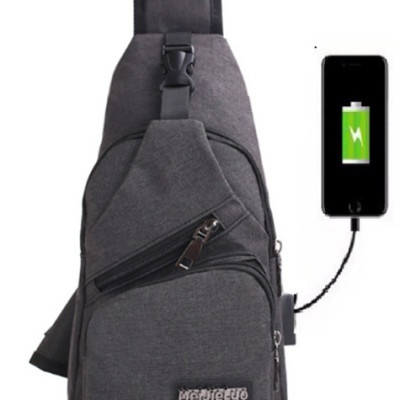 Túi đeo ngực phong cách Hàn Quốc kèm cổng sạc USB 208204