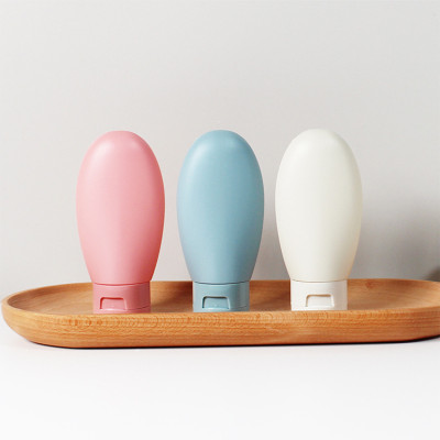 Set 3 chiết mỹ phẩm, dầu gội, sữa tắm mang đi du lịch siêu tiện lợi tặng kèm túi zip