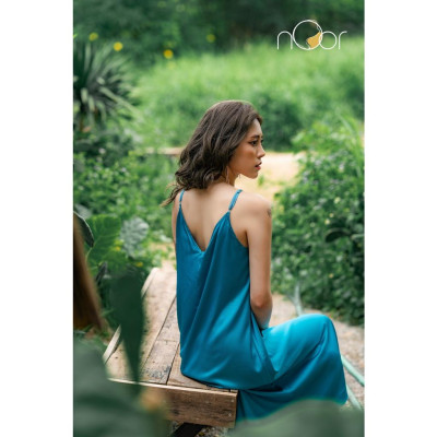 Váy Ngủ Lụa Hai Dây Suông Dáng Dài Cao Cấp Siêu Mát Cèdre Thương Hiệu nOor - NV557