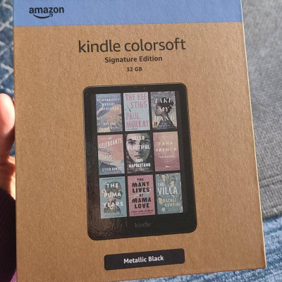 Máy đọc sách Kindle Colorsoft Signature Edition 32Gb, Màn hình màu 7 inch - Hàng chính hãng