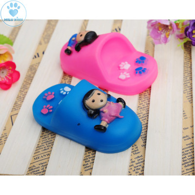 Đồ chơi nhựa màu sắc có kèn bíp bíp cho chó mèo - đồ chơi gặm nhấm phát ra âm thanh cho chó mèo