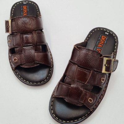 Dép quai ngang nam da bò cao cấp DONAVY, thiết kế kiểu khuy đồng thời trang D3KD
