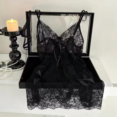 Váy Ngủ Hai Dây Ren Đen Gợi Cảm Thiết Kế Dáng Ôm Nơ Nhẹ Cổ Điển, Đầm Ngủ Ren Đen Thắt Dây Hở Lưng Set Váy Xuyên Thấu Sexy Dành Cho Nữ, Đầm Nội Y Ren Đen Thời Thượng, Váy Ngủ Cột Nơ Dáng Body Nhẹ C030
