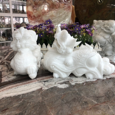 Cặp Tỳ Hưu phong thủy đá cẩm thạch trắng - Dài 30 cm