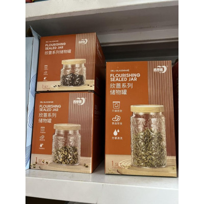 Lọ thủy tinh hoa văn Vintage nắp gỗ