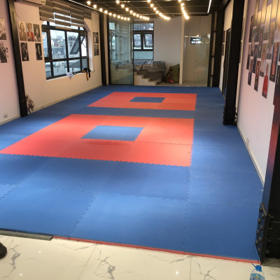Thảm xốp tập võ EVA dày 3cm, thảm xốp ghép 1m*1m, thảm trải sàn cho phòng tập, CLB võ thuật hoặc kê lót nền khi lắp đặt máy tập thể dục cho gia đình hoặc phòng tập Gym.
