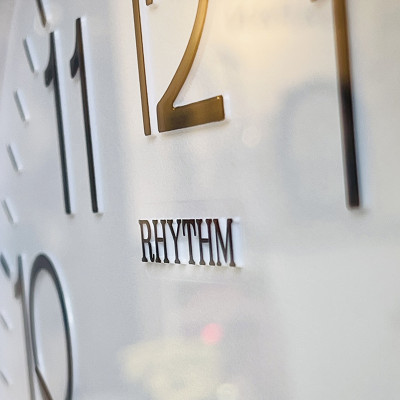 Đồng hồ treo tường Nhật Bản Rhythm CMG734NR04 Kt 31.2 x 5.0cm, 710g Vỏ nhựa