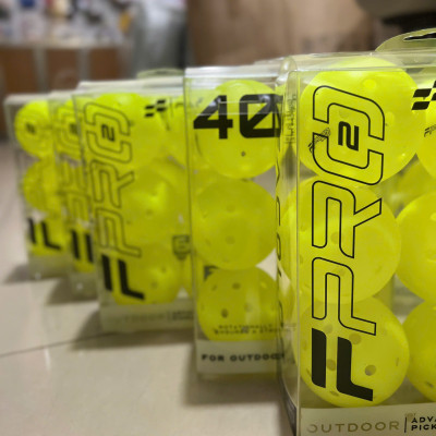 Hộp 6 bóng Facolos F-Pro Performance Gen2- 40 lỗ, chất liệu PE bền bỉ, bóng không vân nối, thích hợp thể thao ngoài trời.