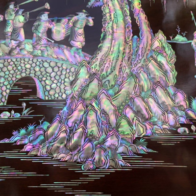 Tranh treo tường tích vinh quy bái tổ khảm ốc đỏ ,mầu sắc bẩy sắc cầu vồng ,hàng siêu đẹp kt 107×217×5cm