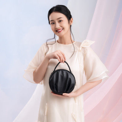 Túi Yuumy ( Thời trang nữ thiết kế nhún dáng tròn size 19 - Túi đeo chéo da Seasand YN264 )