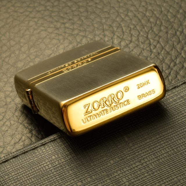 Vỏ Hột Quẹt Bật Lửa Hộp Quẹt Xăng Đá Zorro Z8391 Họa Tiết Xước Mịn - Dùng Xăng Bấc Đá Cao Cấp