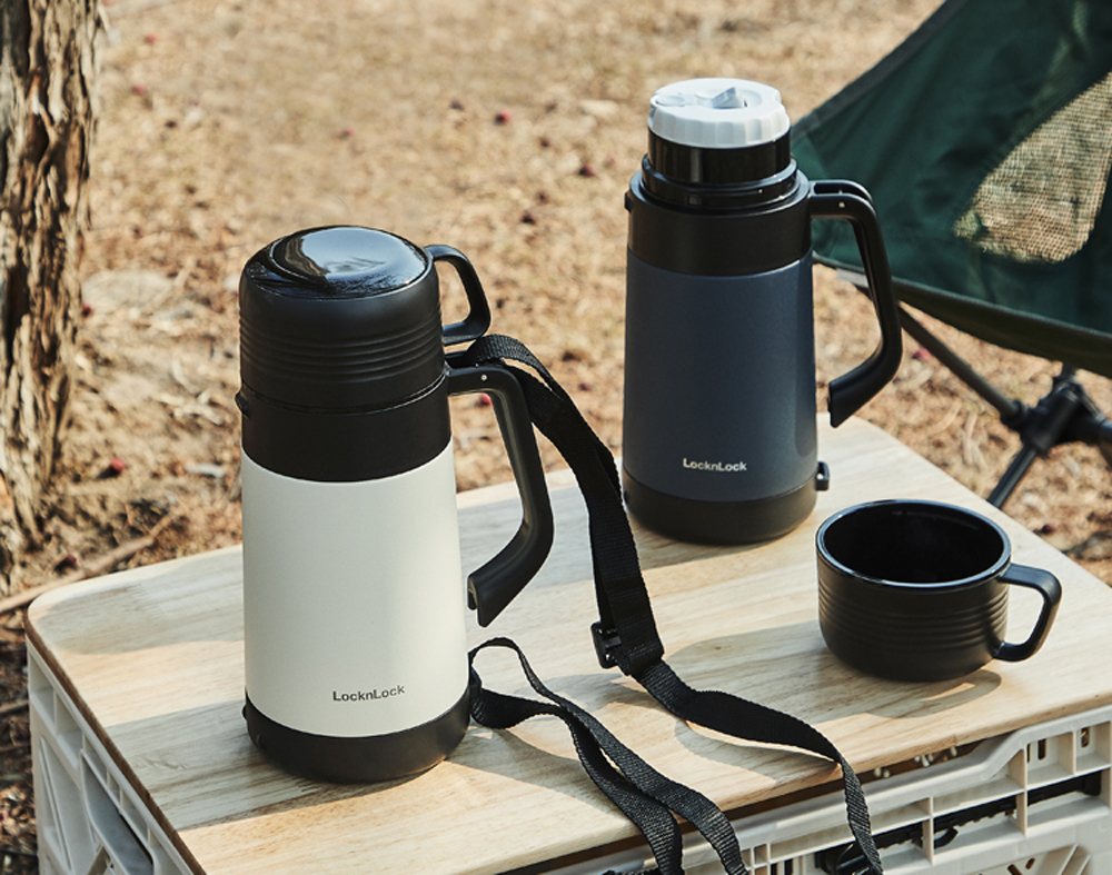 Bình giữ nhiệt Lock&Lock Easy Outdoor Vacuum Bottle màu xanh navy LHC1484NVY 1,2L - Hàng chính hãng có quai xách, nắp dùng làm cốc nước - JoyMall