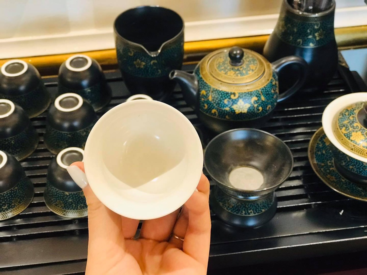 Bộ ấm chén pha trà đạo phong cách Nhật họa tiết hoa thổ cẩm - vd178