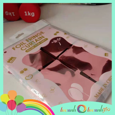 Màn kim tuyến dạng ô mosaic Square Foil Curtain