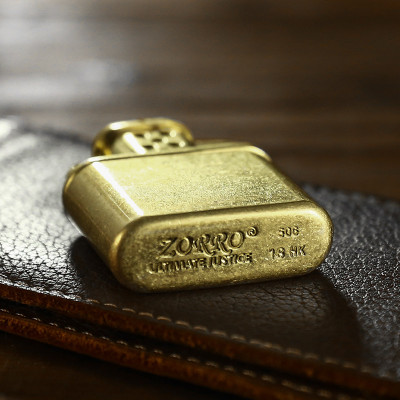 Vỏ Hột Quẹt Bật Lửa Zorro Kuboy KZ506 Thiết Kế Độc Lạ Cổ Điển Sang Trọng - Dùng Xăng Đá Cao Cấp