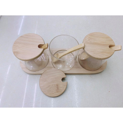 Bộ 3 hũ đựng gia vị thủy tinh cao cấp khay gỗ tre bầu dục
