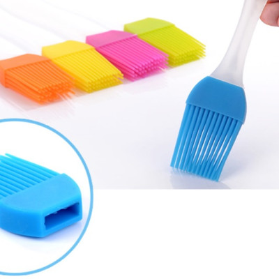 Combo 4 Cây Cọ Silicon Cán Trong Quét Dầu, Bơ, Kem Trang Trí Bánh (ngẫu nhiên)