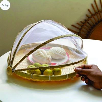 Mẹt tre căng màn, mẹt có mùng che đậy tránh côn trùng, dùng đựng thức ăn trái cây tiện lợi