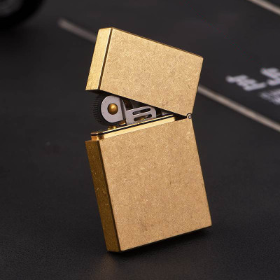 Vỏ Hột Quẹt Bật Lửa Xăng Đá Z536 Thiết Kế Sang Trọng Cổ Điển Dùng Xăng Bấc Đá