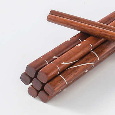 Hộp 10 đôi đũa mun ghép đỏ PHUSANG không chất bảo quản, chống mốc dùng trong bàn ăn gia đình và xào nấu