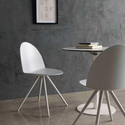 Bàn tiếp khách Italia Bàn tròn cafe 60 mặt compact HPL chân trụ thép sơn tĩnh điện màu xám hiện đại TE BOOM Morden Cafe Table