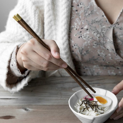 Đũa gỗ Cánh Gà, Màu mộc, Không sơn, An Toàn, Đầu bọc kim loại, 26cm