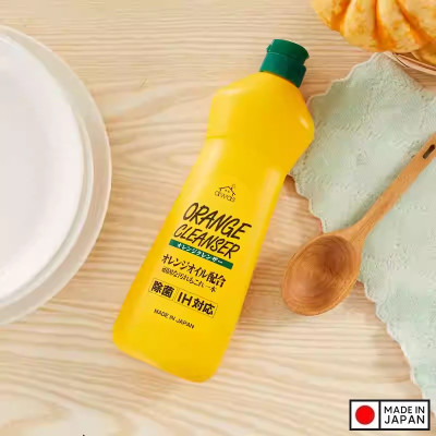 Nước tẩy đa năng nhà bếp Rocket 360ml (hương cam) - Hàng Nội Địa Nhật Bản