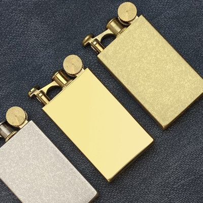 Vỏ Hột Quẹt Bật Lửa Xăng Đá Zorro Z761 Sieu Mỏng Mở Nắp Đánh Lửa Tự Động