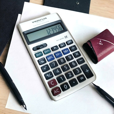 Máy Tính Bỏ Túi HLC-403vn Bảo Hành 2 Năm