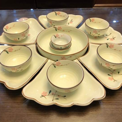 Bộ sản phẩm hoa mặt trời gốm sứ Bát Tràng