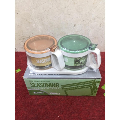 Bộ 2 hũ đựng gia vị thủy tinh Seasoning cao cấp có khay ( giao ngẫu nhiên )