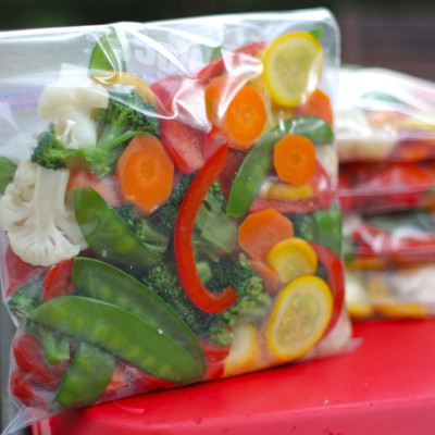 Combo 2 set túi Zip đựng & bảo quản thực phẩm - nội địa Nhật Bản ( 16 chiếc size M + 12 chiếc size L)