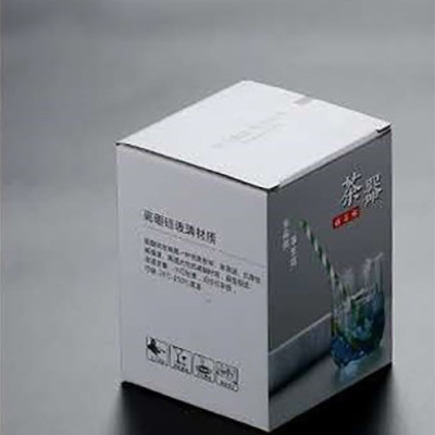 Ly Thủy Tinh Ánh Xanh Kiểu Dáng Kim Cương Thể Tích 300ml