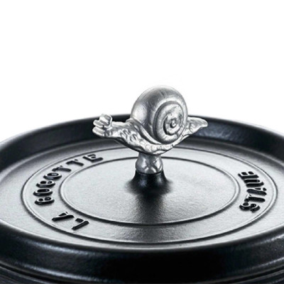 Staub - Núm nồi hình ốc sên