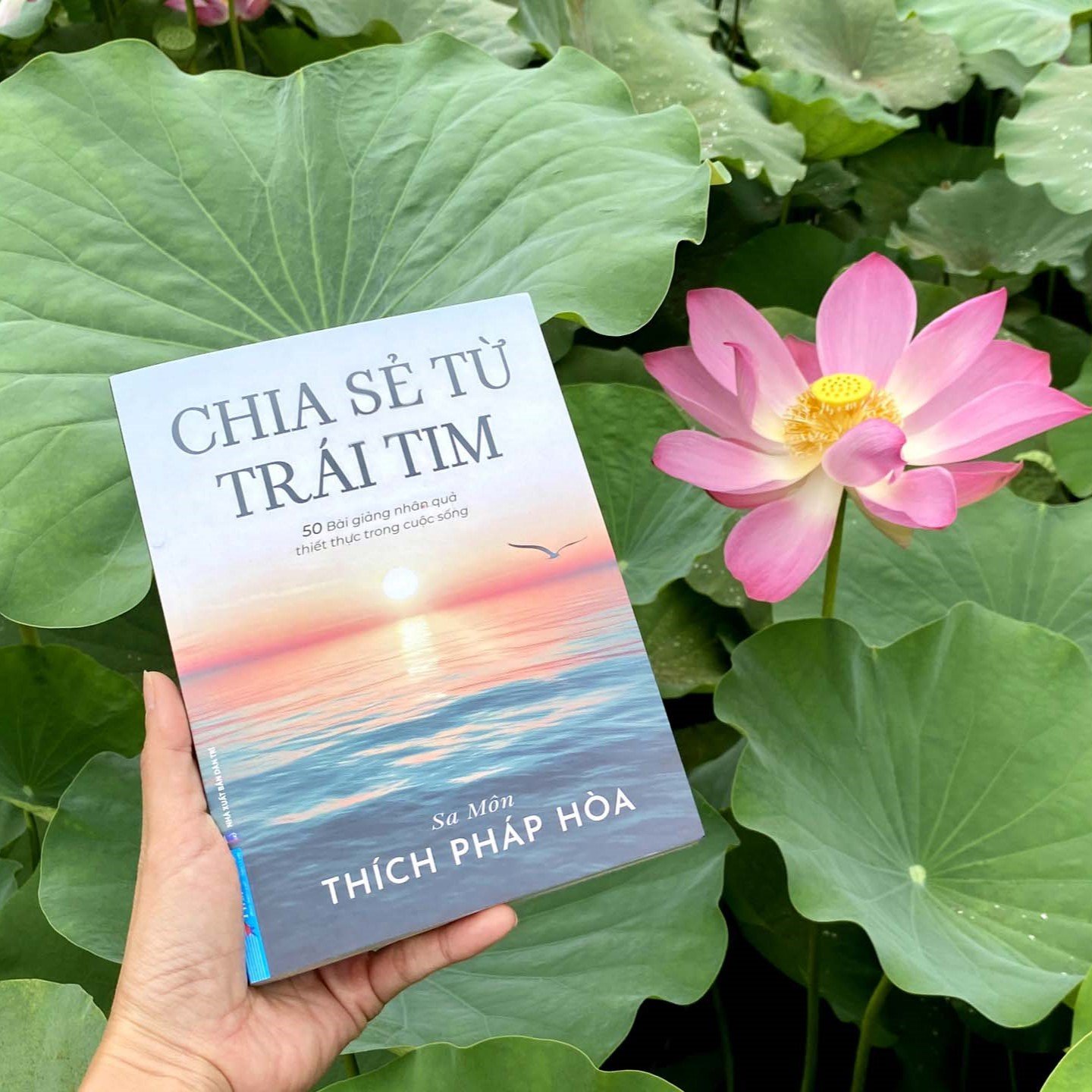 Sách - Chia Sẻ Từ Trái Tim -Thầy Thích Pháp Hòa