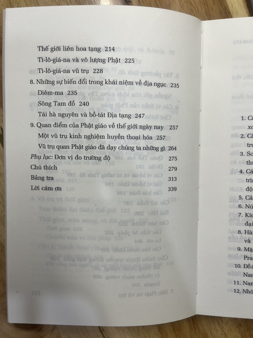 Vũ Trụ Quan Phật Giáo - Triết Học Và Nguồn Gốc -HN